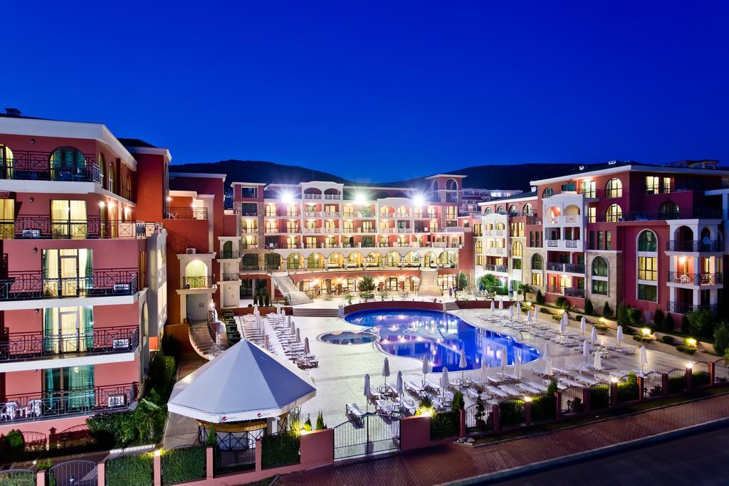 Saint George Palace Hotel Sveti Vlas Bagian luar foto